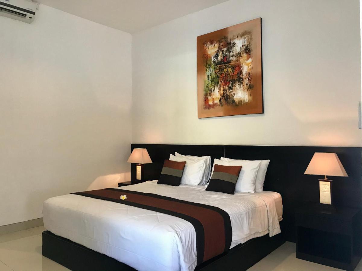 The Celuk Homestay Jimbaran Kültér fotó