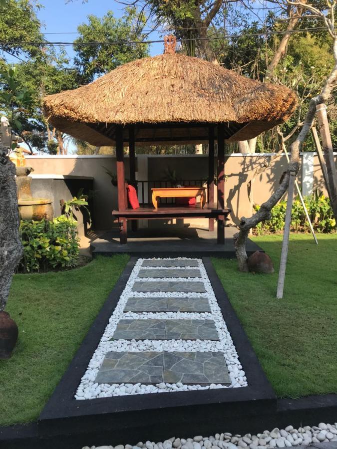 The Celuk Homestay Jimbaran Kültér fotó