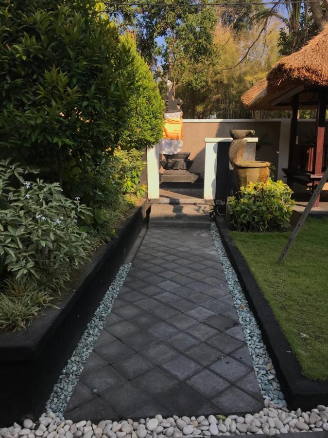 The Celuk Homestay Jimbaran Kültér fotó