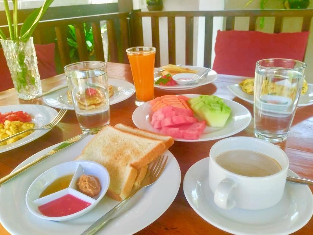 The Celuk Homestay Jimbaran Kültér fotó